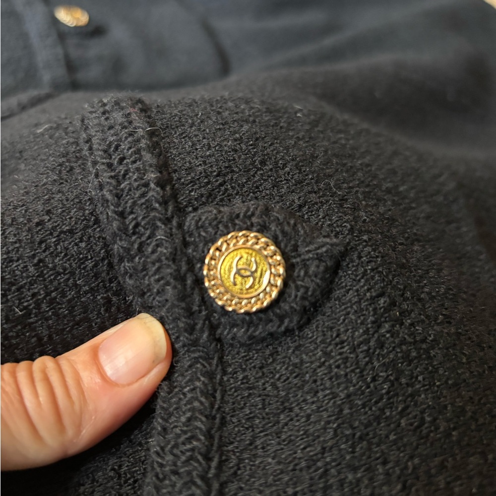 Chanel Vintage Black Wool Tweed Dress with Gold CC Buttons Y2K - Karl Lagerfeld - Picture 7 of 16